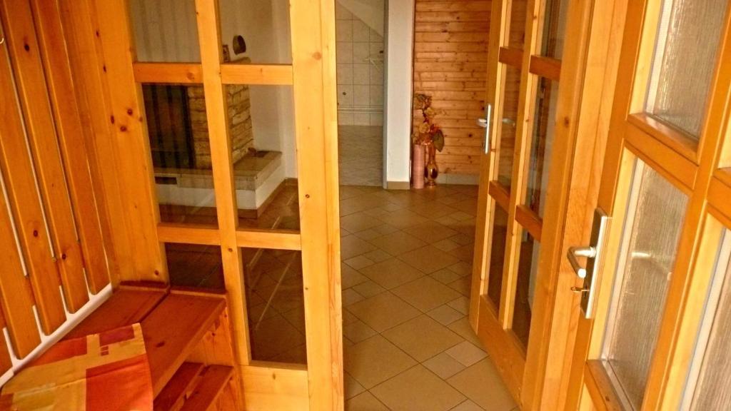 Chalupa Baran Bešeňová Esterno foto